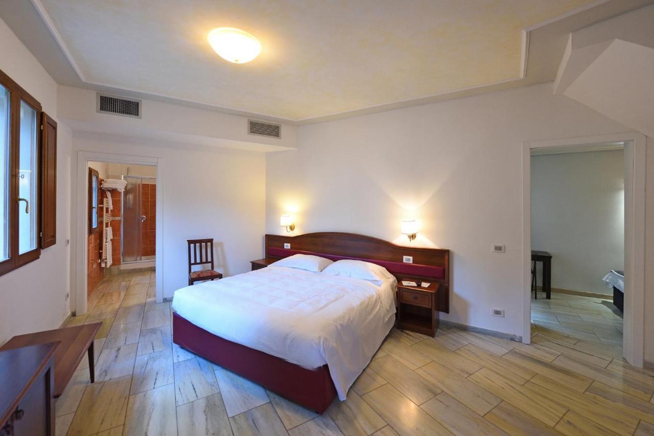 Relais La Corte Di Cloris Флоренция Екстериор снимка